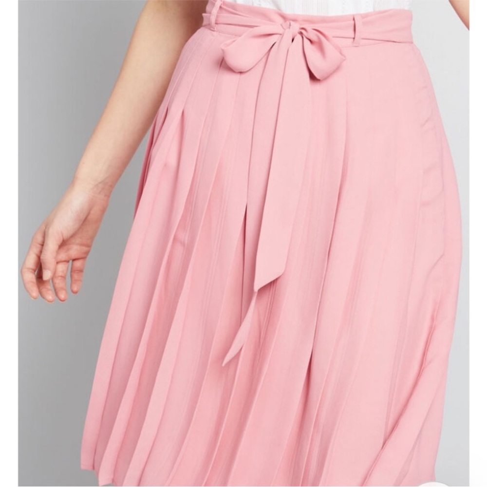 ISO Modcloth Purely Pretty Pleated Skirt in Pink